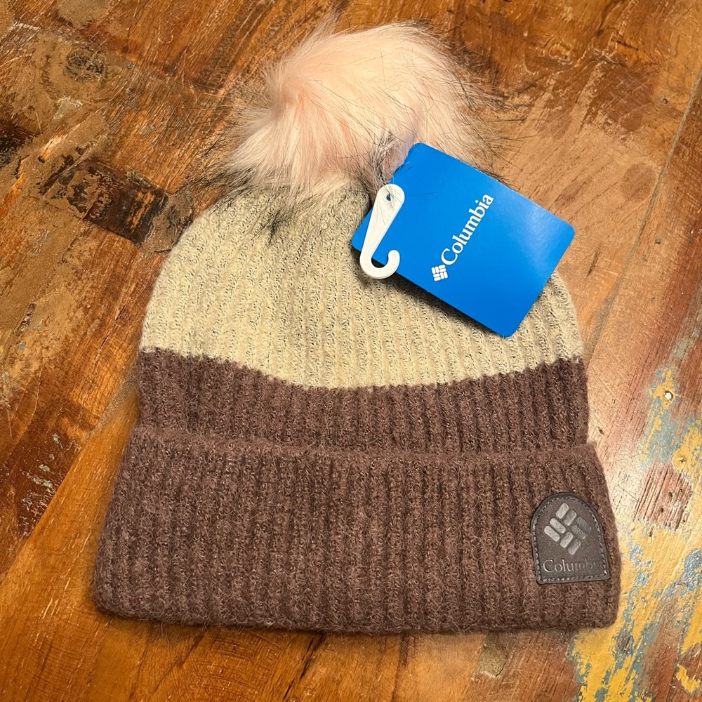 NWT Columbia Unisex Beanie
